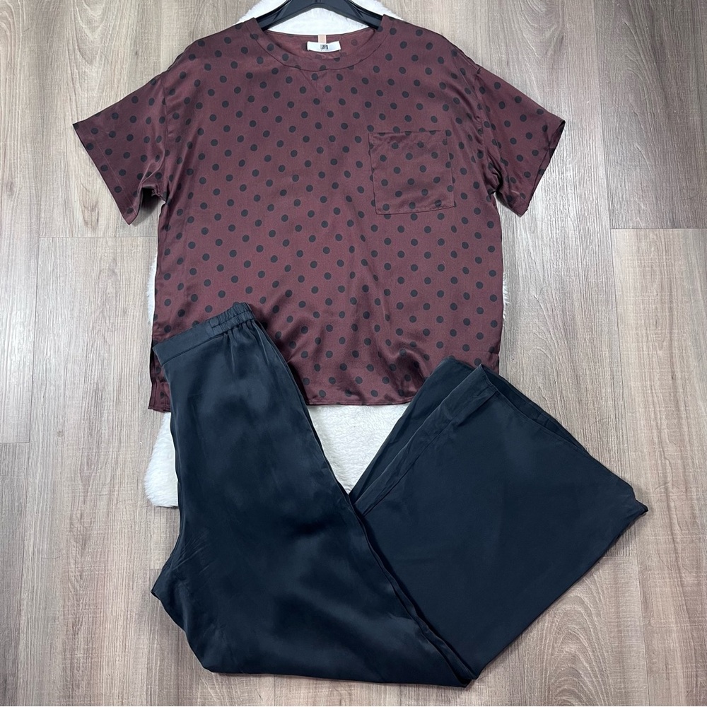 Lunya washable silk tee pants pajama set